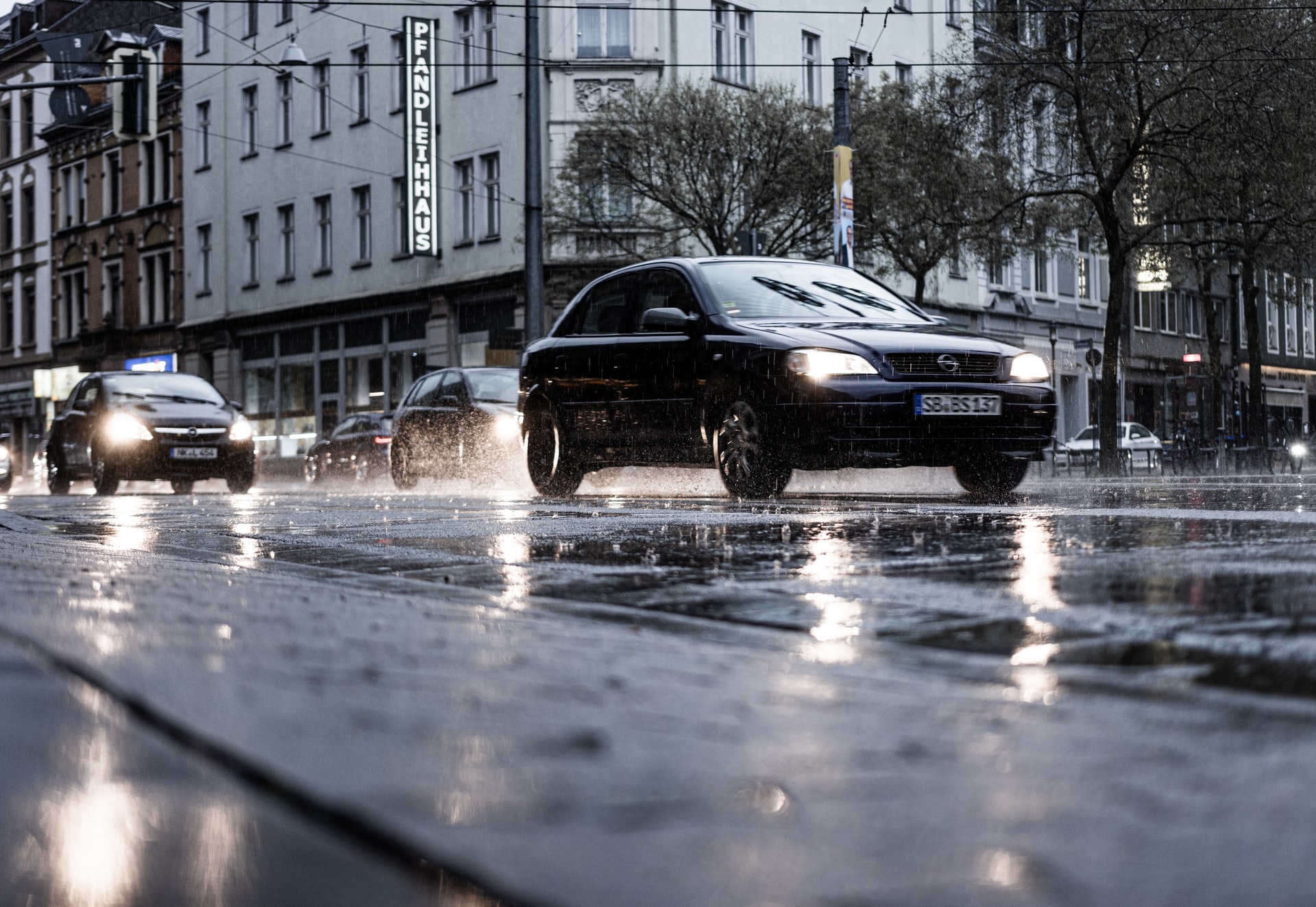 Regenreifen – Die Besten Reifen Gegen Aquaplaning » Oponeo.at